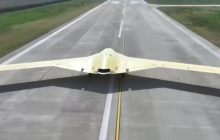 Китай создал гигантский дрон, похожий на американский бомбардировщик B-21 Raider