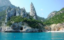 Люди доживають до 100 років: названо неймовірний острів в Італії, який має "блакитну зону"