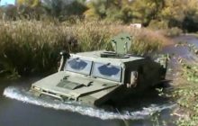 "Зубр" долає і водні перешкоди : Сили оборони отримають бронеавтомобіль підвищеної прохідності