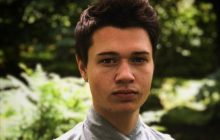 Звезду сериала "Сексуальное воспитание" будут судить из-за сексуального насилия: что известно