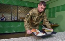 В гражданских больницах для военных организуют улучшенное питание
