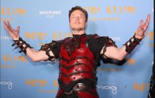 Илон Маск стал лучшим игроком в Diablo 4