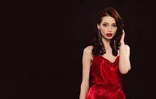 Чому на Новий рік не можна вдягати червоний колір: можете накликати гнів Змії