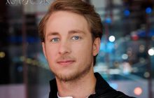 "Холостяк" Александр Терен ответил на критику военных относительно "заигрывания в медийность"