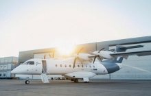 Прототип крупнейшего в мире электрического самолета готовится к первому полету (фото)