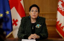 Президентка Грузії відмовилася скласти повноваження, попри закінчення каденції