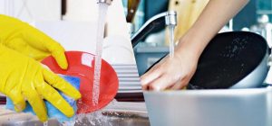 Сколько моющего средства употреблять: эксперт объяснил, почему мы моем посуду неправильно