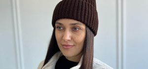 Как правильно выбрать шапку по форме лица: советы для модниц