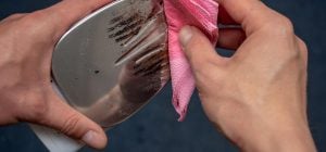 Чим почистити праску в домашніх умовах: найкращі способи
