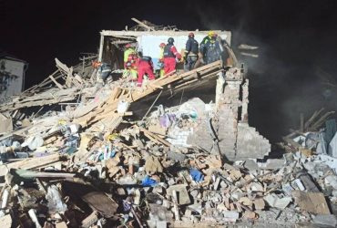 Среди большого количества раненых полицейских в Харькове была и беременная работница