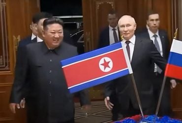 Щоб жили щасливо: сім'ям убитих в Україні північнокорейських солдатів подарували квартири