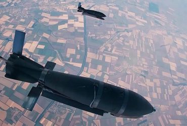 Летять на 120 кілометрів: РФ запускає бомби з ракетним двигуном, - The Telegraph