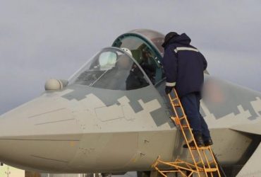 Російській армії передали нову партію винищувачів Су-57 та Су-35С (відео)