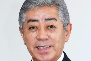 До Києва несподівано прибув глава МЗС Японії