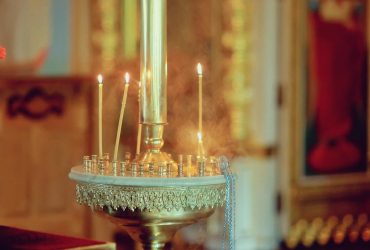 Почему нужно извиняться в Прощеное воскресенье: когда наступит праздник в этом году