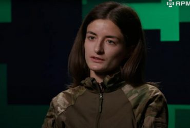 Нормально относиться невозможно: сестра Да Винчи резко высказалась об уклонистах