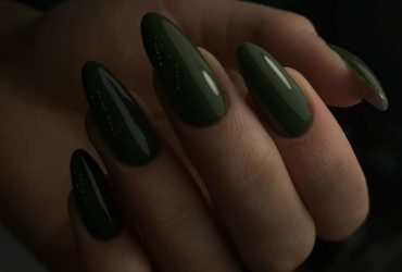 Модный зимний маникюр 2025: вы не сможете устоять перед этими дизайнами