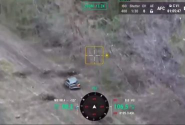 Росіяни поїхали в атаку на Нивах і шістках: аналітик BILD розповів, що з цього вийшло (відео)