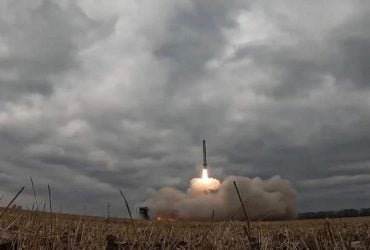 Приліт Орєшника: окупанти запустили по Дніпру ракету-болванку, - авіаційний експерт