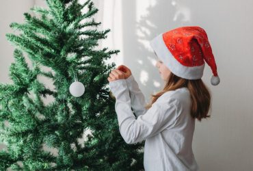 Эксперт назвала 5 вещей, от которых стоит избавиться перед Новым годом