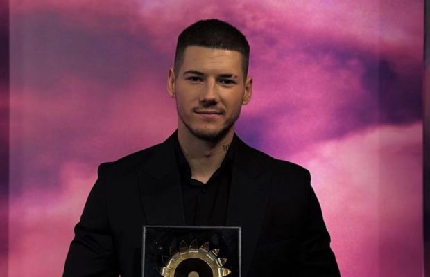 Втікач Волошин купив розкішну віллу за кордоном та показав, який вигляд вона має (фото)