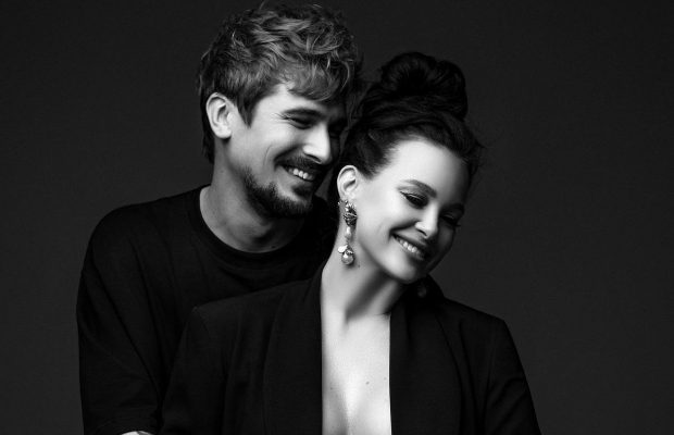 "Ми з Юлею плануємо народжувати разом", - співак Позитив, який вперше стане батьком