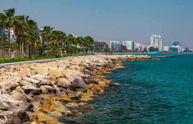 Чи безпечно зараз подорожувати на Кіпр, до Єгипту та країн Близького Сходу