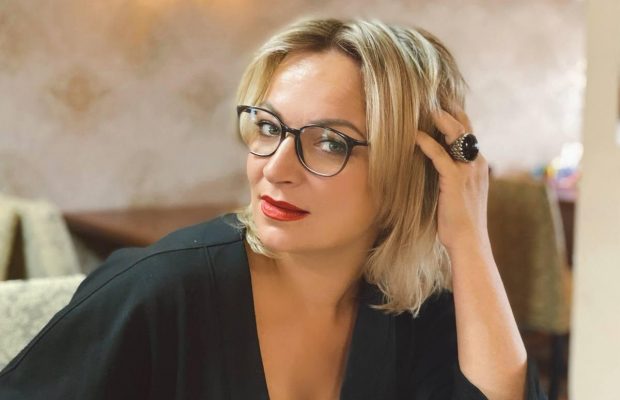 Відома українська акторка вперше розповіла, як дізналася про смерть мами під час вистави