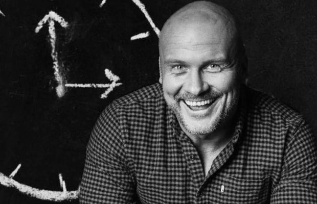 Стало відомо, де та коли відбудеться прощання з боксером В'ячеславом Узелковим