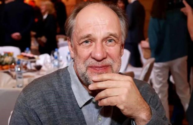 Після підтримки українців зірка "Сватів" відповів, чи повернеться в РФ