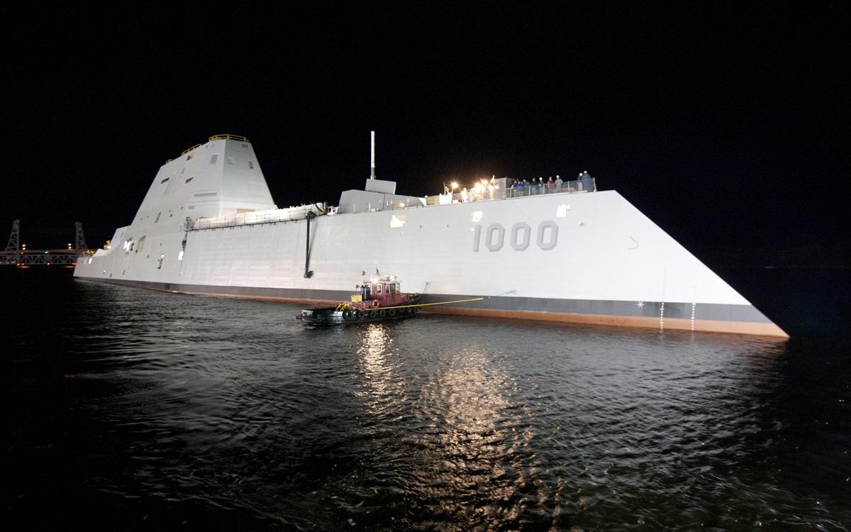 Zumwalt дуже дорогий проєкт / фото - wikipedia.org Zumwalt дуже дорогий проєкт / фото - wikipedia.org