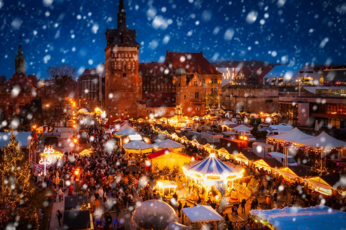 In Gdansk, Poland, a truly fabulous atmosphere prevails at Christmas / photo ua.depositphotos.com