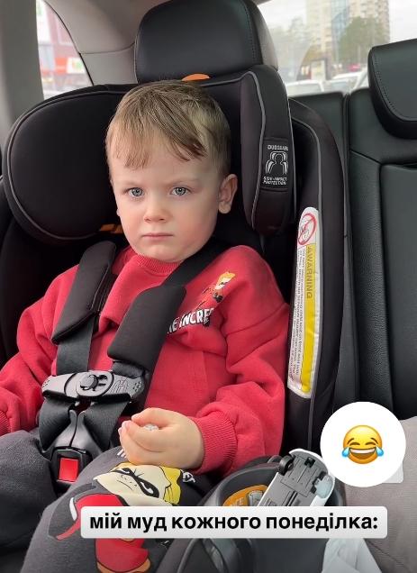 Маленький Давид не любит понедельники / Скриншот Instagram Маленький Давид не любит понедельники / Скриншот Instagram