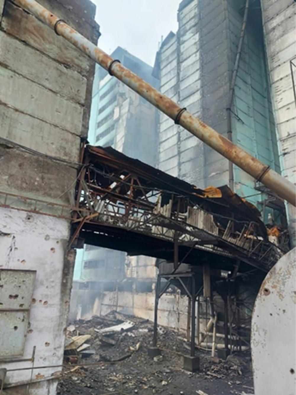 Руйнування елеватора «Снігурівка» після численних обстрілів