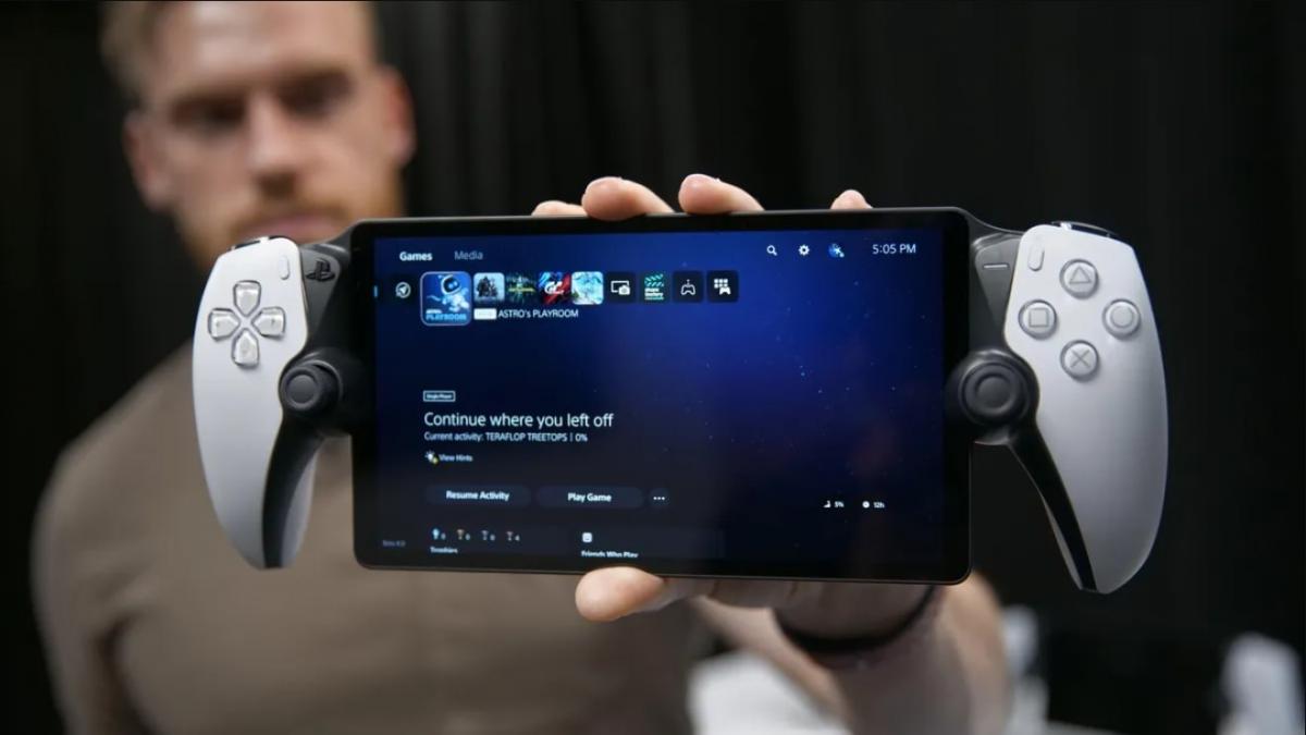 Digital Foundry поділилася думками про портативну консоль Playstation / Фото - CNET Digital Foundry поділилася думками про портативну консоль Playstation / Фото - CNET