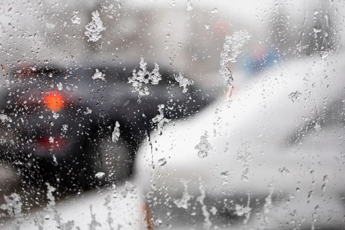 Синоптики предупредили о сложной погоде в Днепре: объявлен I уровень опасности