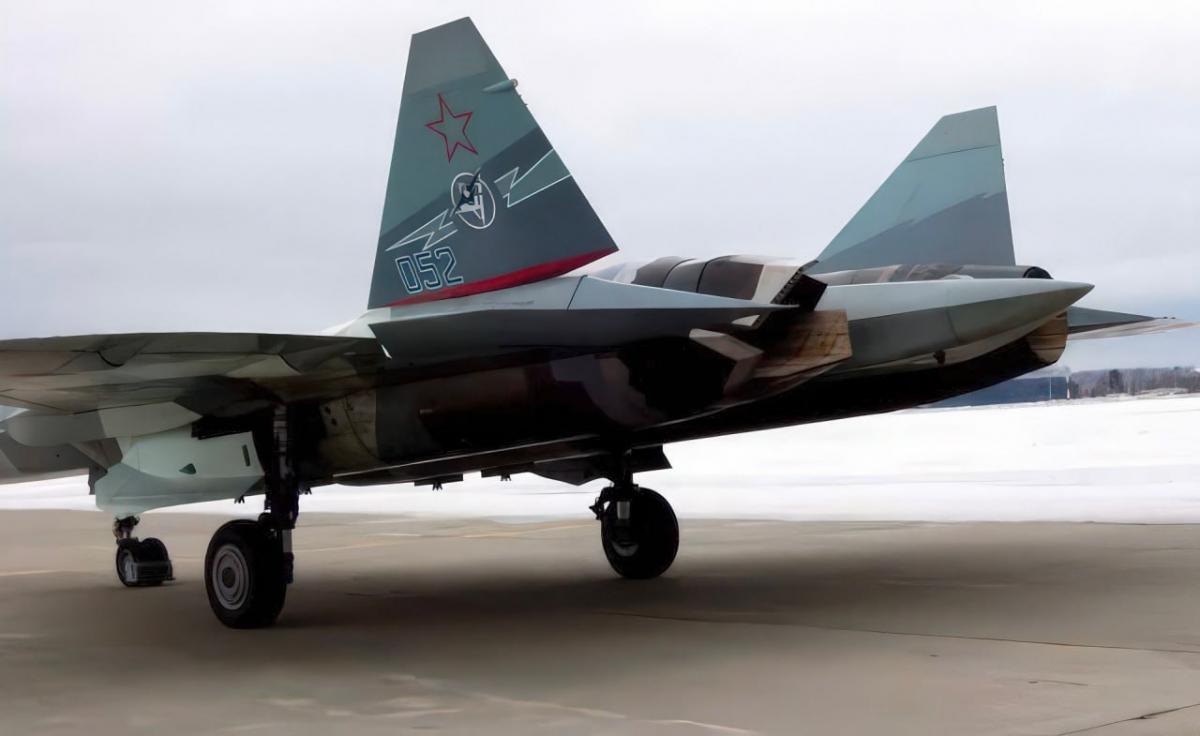 У мережі показали російський Су-57 зі стелс-соплом нового типу / фото x.com/Fighterman_FFRC У мережі показали російський Су-57 зі стелс-соплом нового типу / фото x.com/Fighterman_FFRC