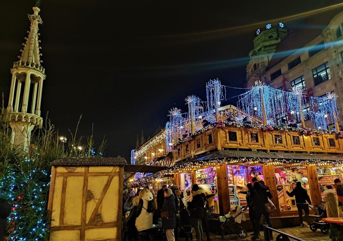 Різдвяний ярмарок Вроцлава нерідко називають найкращим у Польщі / фото Марина Григоренко Різдвяний ярмарок Вроцлава нерідко називають найкращим у Польщі / фото Марина Григоренко