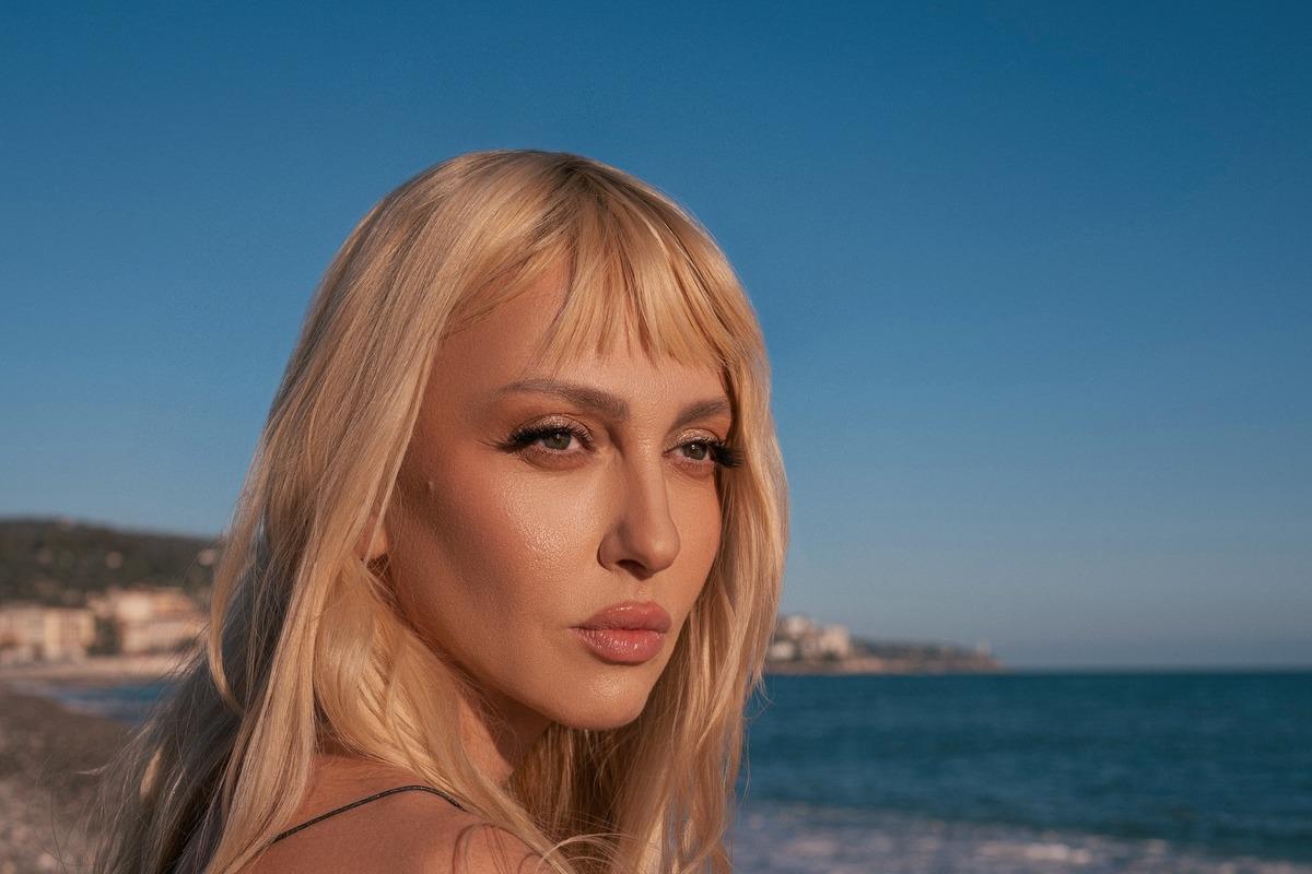 Оля Полякова розповіла, що любить отримувати дорогі подарунки / Скріншот Instagram Оля Полякова розповіла, що любить отримувати дорогі подарунки / Скріншот Instagram