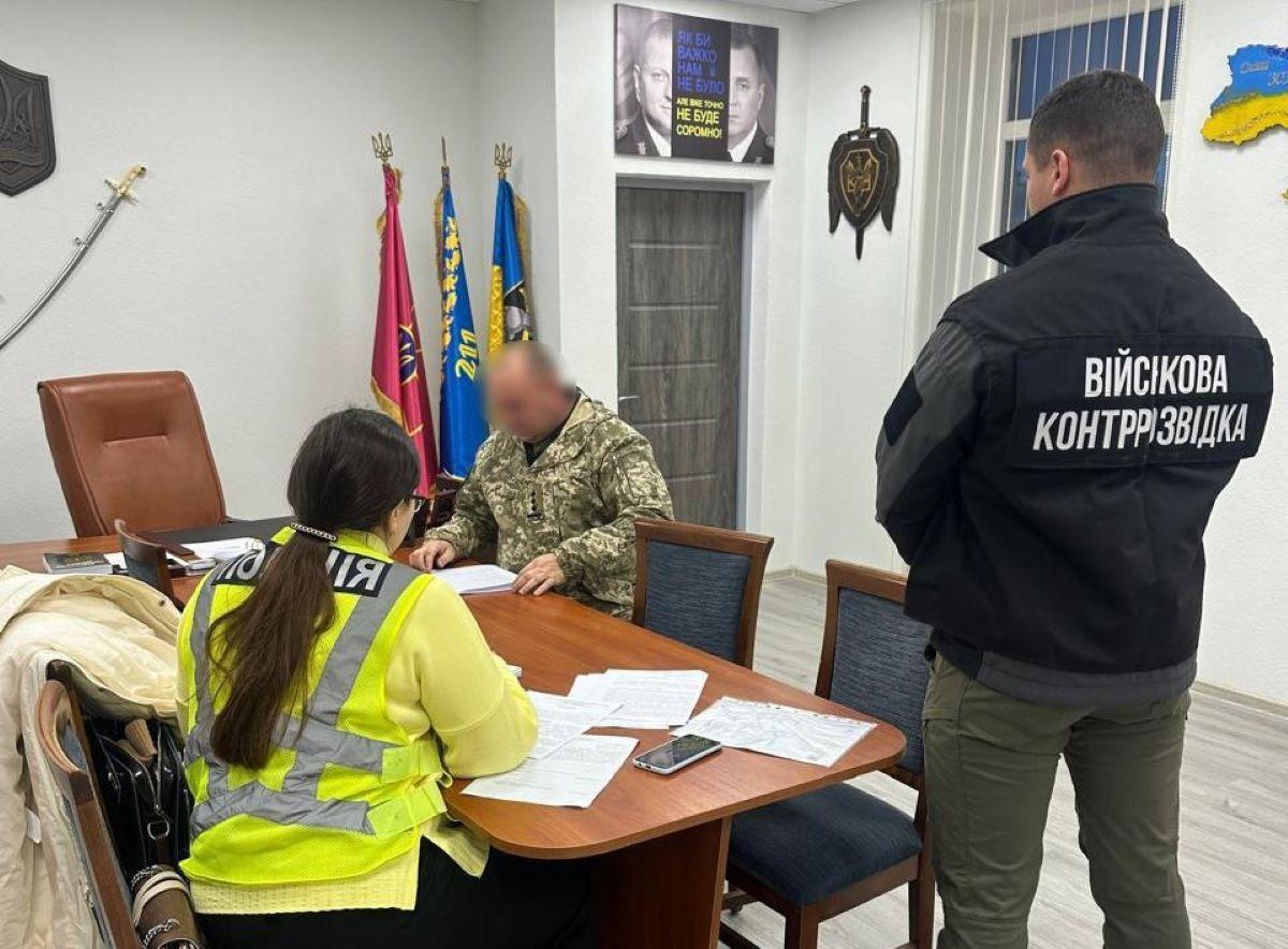 Правоохоронці зробили заяву щодо скандалу в 211 бригаді / Нацполіція Правоохоронці зробили заяву щодо скандалу в 211 бригаді / Нацполіція