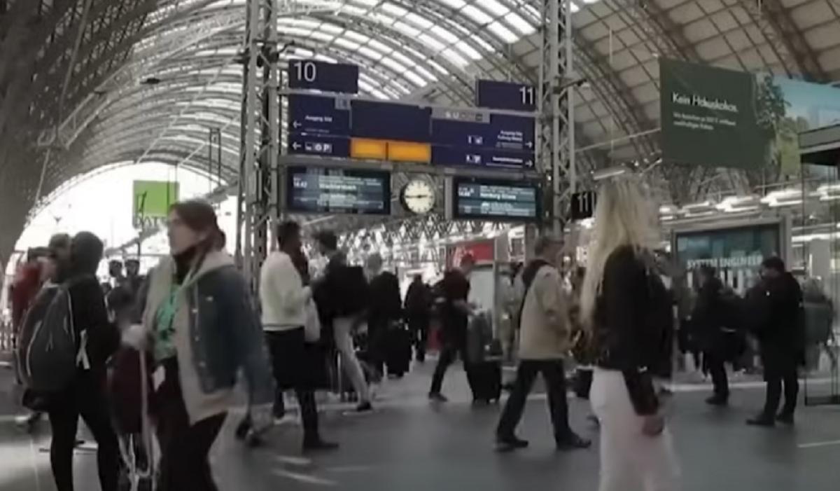 Какие изменения ждут украинских беженцев в Германии в 2025 году / скриншот иллюстративный Какие изменения ждут украинских беженцев в Германии в 2025 году / скриншот иллюстративный