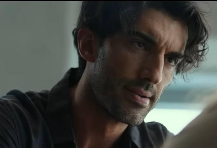 Джастин Бальдони / кадр из фильма "Оставь, если любишь" Джастин Бальдони / кадр из фильма "Оставь, если любишь"