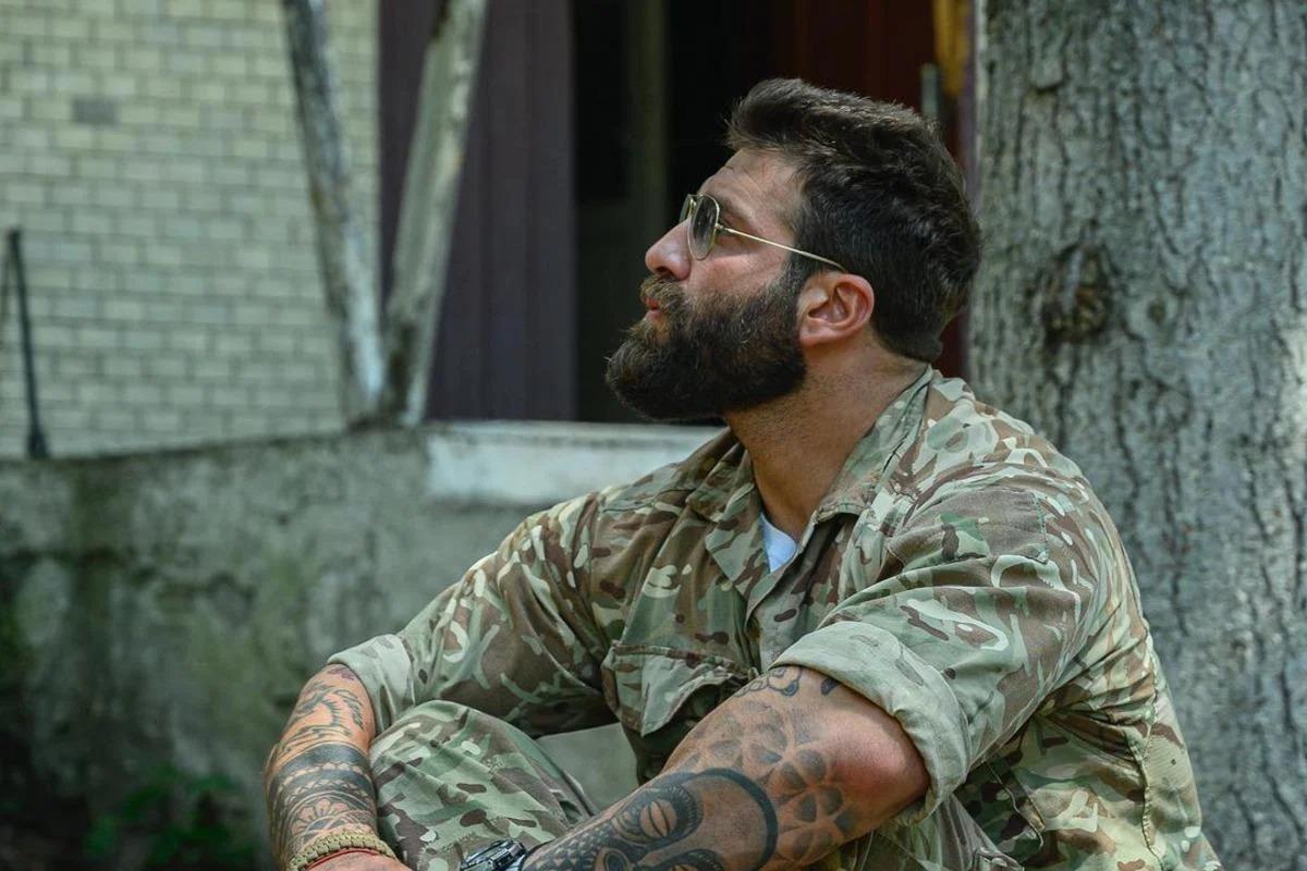 Ведучий розповів, що він ріс без батьків  / Скріншот Instagram