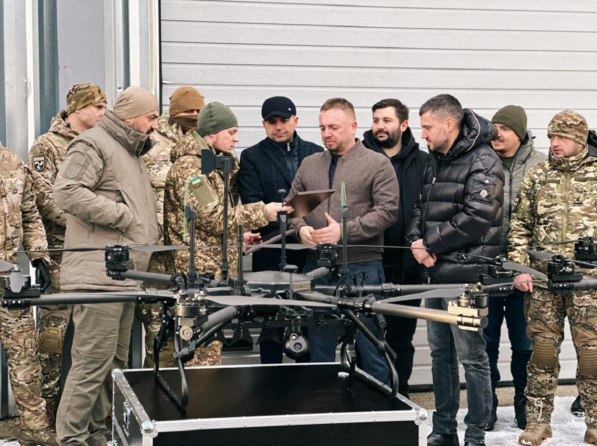 'Це війна технологій': голова ГО 'Спілка підприємців теле- та кіноіндустрії' Артем Колюбаєв про ініціативу 'Дрони Гвардії' 'Це війна технологій': голова ГО 'Спілка підприємців теле- та кіноіндустрії' Артем Колюбаєв про ініціативу 'Дрони Гвардії'