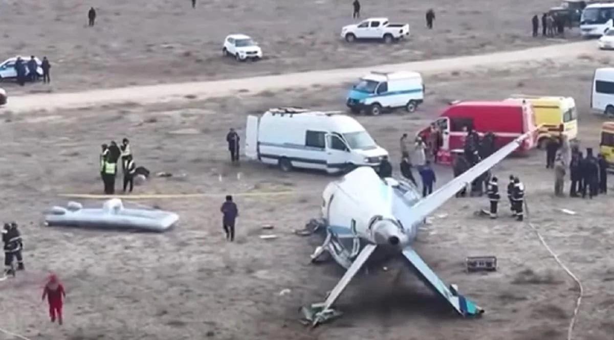 'Переплутали літак з дроном': розвідка США назвала причину катастрофи в Актау, - Sky News