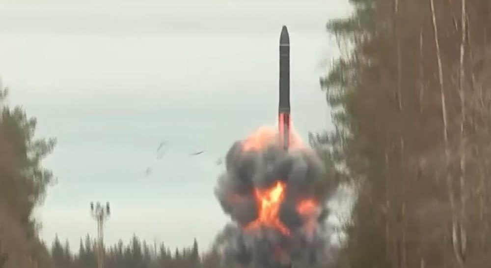 Ракета Орешник - военный эксперт рассказал, для чего Путин использовал ...