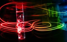 Учені наблизилися до розкриття взаємодії світла та матерії після вивчення фотона