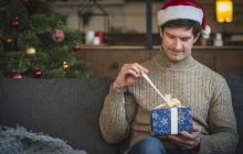 Що подарувати чоловіку на Новий рік: 25 ідей, з яких йому точно щось сподобається