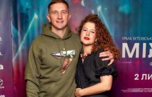 Звезда "Крепостной" ответила, как служба мужа-актера повлияла на брак: "Не все сладко"