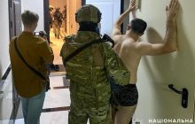 Зарабатывал миллионы на "договорных" киберматчах: полиция задержала легенду футбола